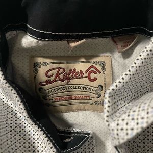 Rafter C pearl snap button down size medium